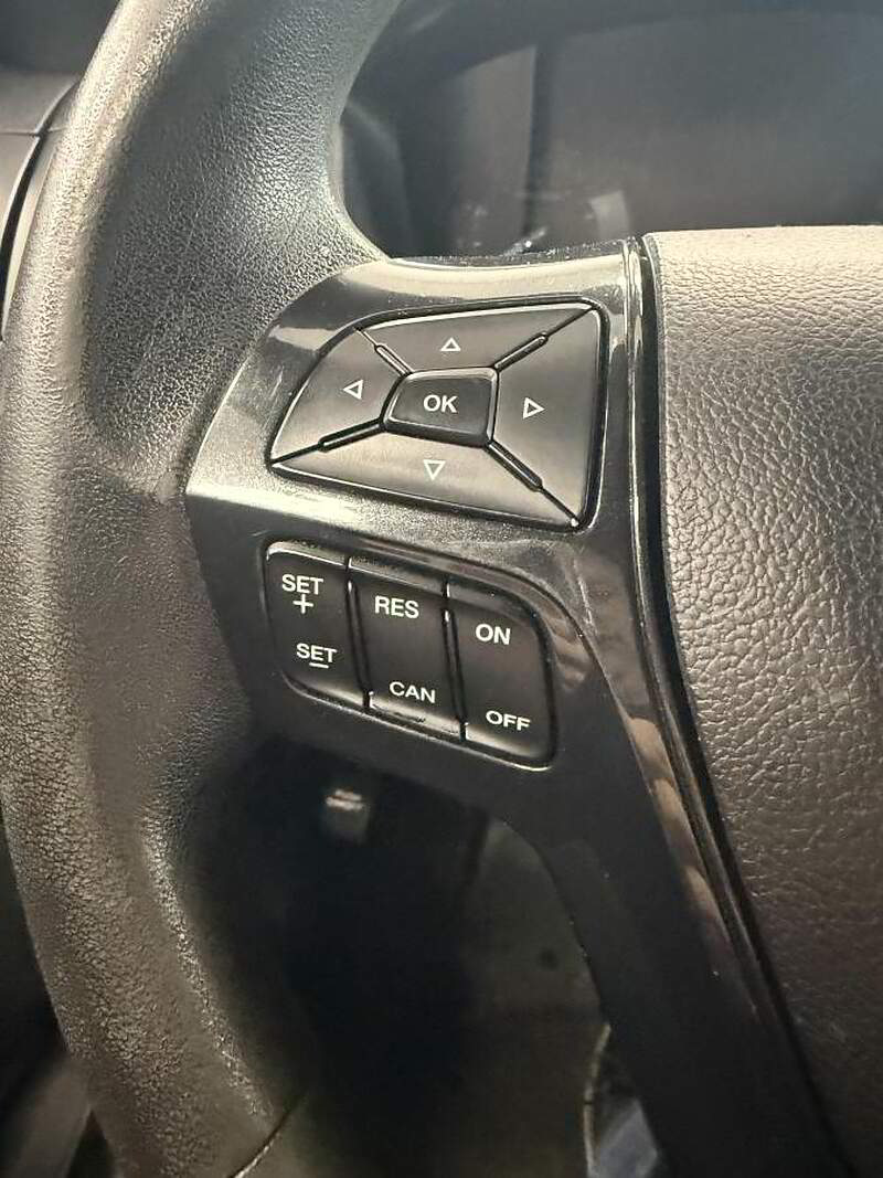 Ford Explorer 2018 INTERCEPTOR / AUTO + CAMERA ++ — photo 12
