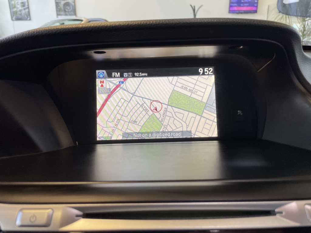 Honda Accord Touring 2015 — photo 22