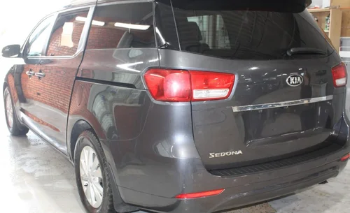 2016 KIA SEDONA LX — photo 4