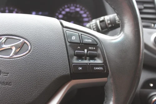 HYUNDAI Tucson — photo 12