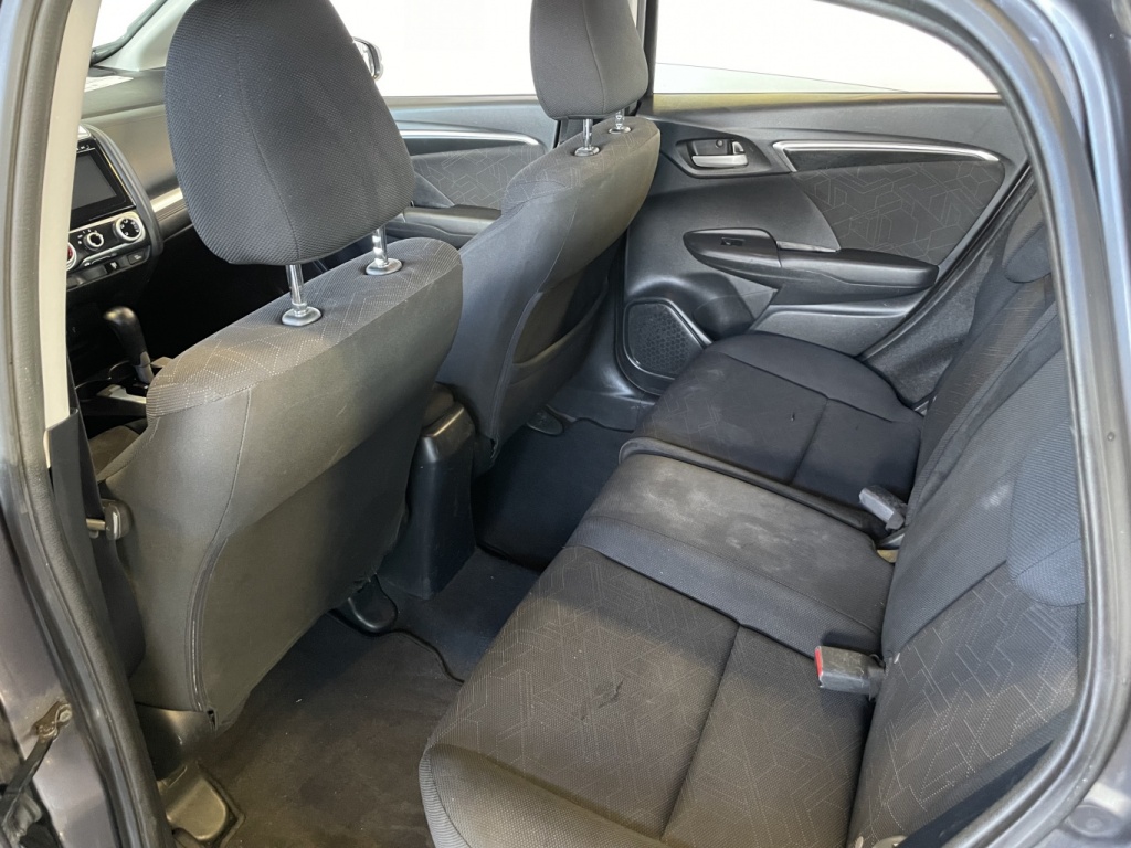 Honda Fit EX 2015 — photo 10