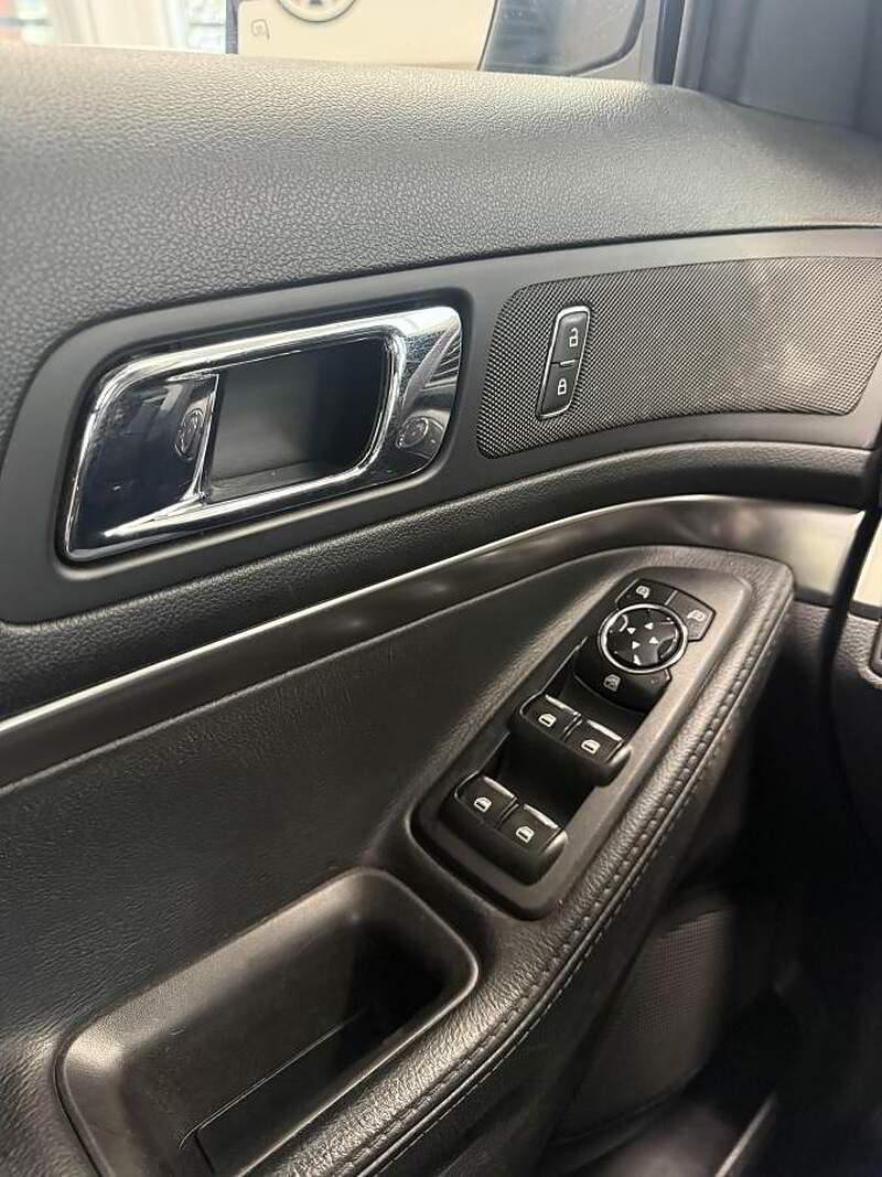 Ford Explorer 2018 INTERCEPTOR / AUTO + CAMERA ++ — photo 13