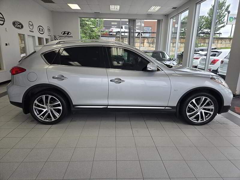 Infiniti QX50 2017 AWD / AUTO + TOIT + CAMERA + CUIR + BLUETOOTH + BAS KM +++ — photo 6