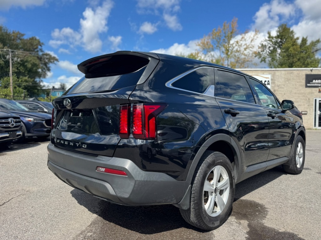 KIA Sorento LX Premium 2021 — photo 2