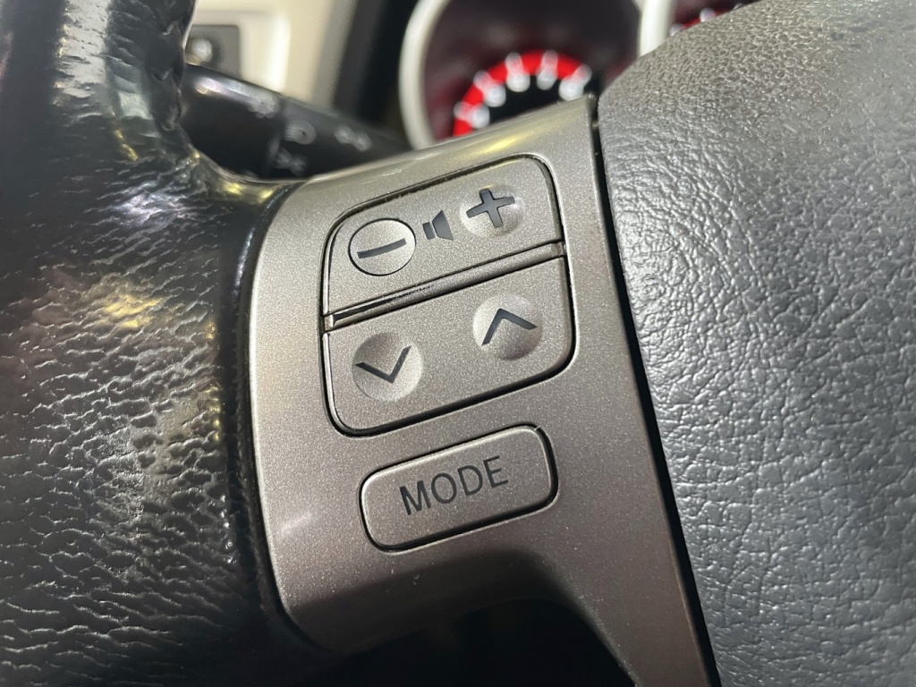 Toyota Matrix XR 2010 — photo 19