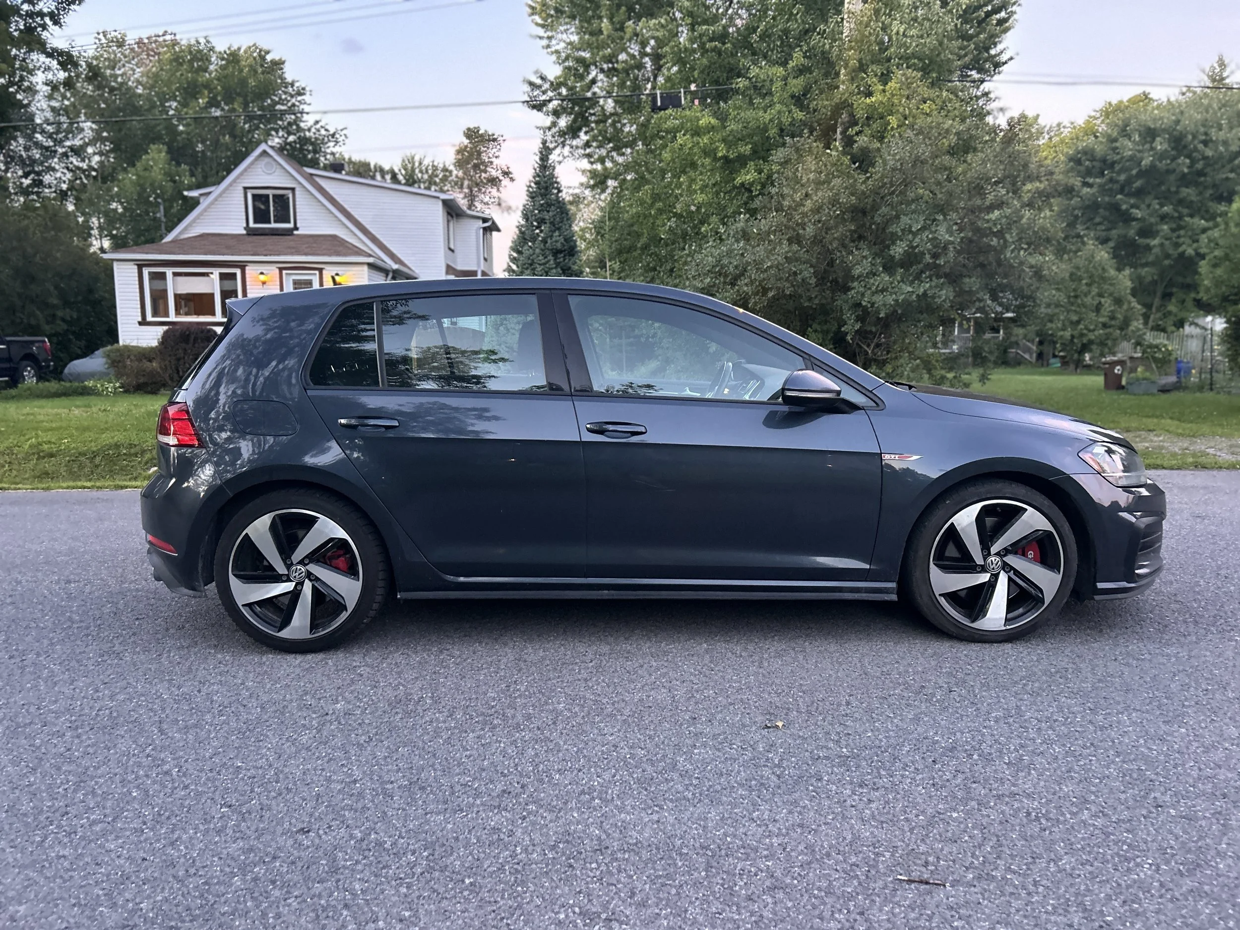 2018 Volkswagen Golf GTI — photo 4
