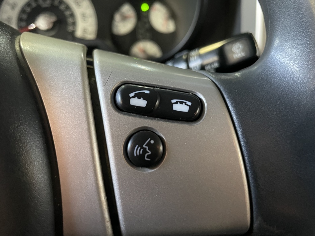 Toyota FJ Cruiser  2011 — photo 21