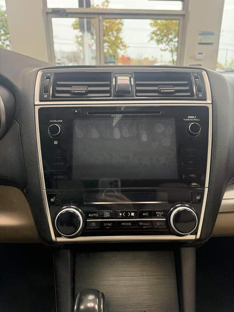 Subaru Outback 2018 TOURING / 2.5L / AUTO + AWD + TOIT + CAMERA + BAS KM +++ — photo 9