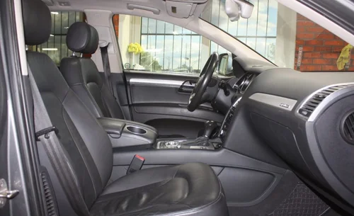 2013 AUDI Q7 — photo 8