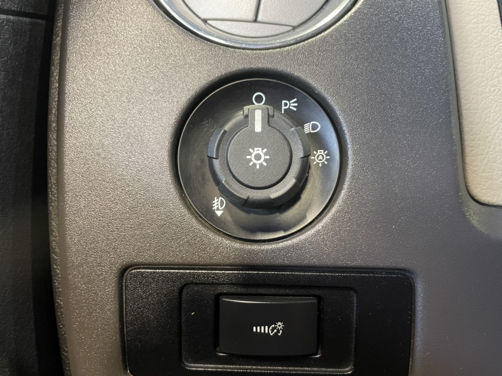 Ford F-150 FX4 2013 — photo 21