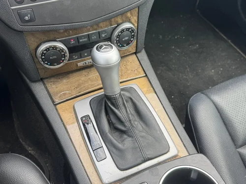 Mercedes-Benz C 250 4MATIC 2011 — photo 10