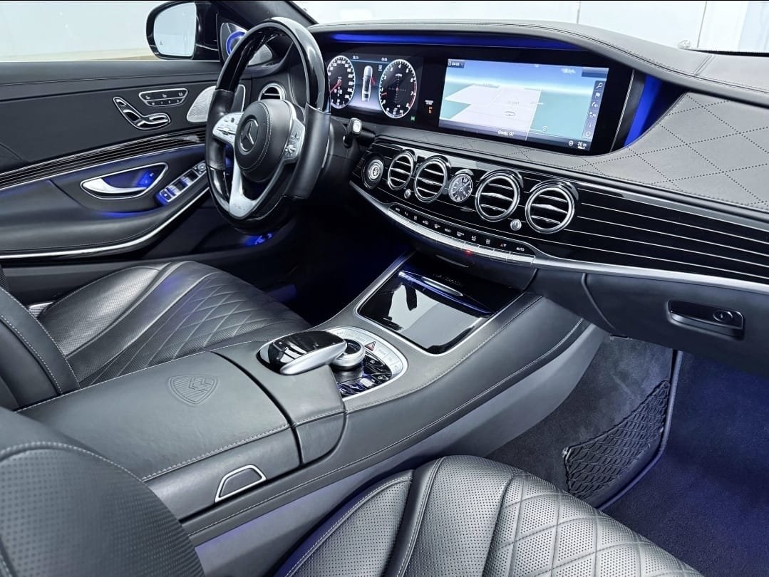 Mercedes-Benz Maybach S650 2018 — photo 12