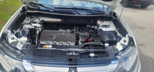 Mitsubishi Outlander ES 2016 — photo 23