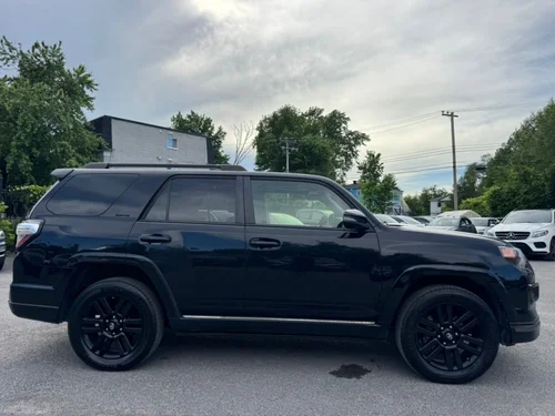 Toyota 4Runner  2021 — photo 3