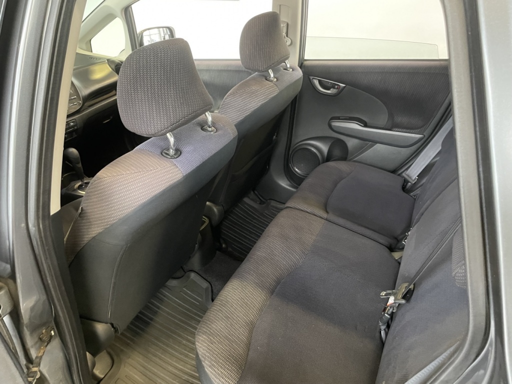 Honda Fit Sport 2012 — photo 12