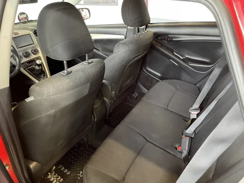 Toyota Matrix  2011 — photo 11
