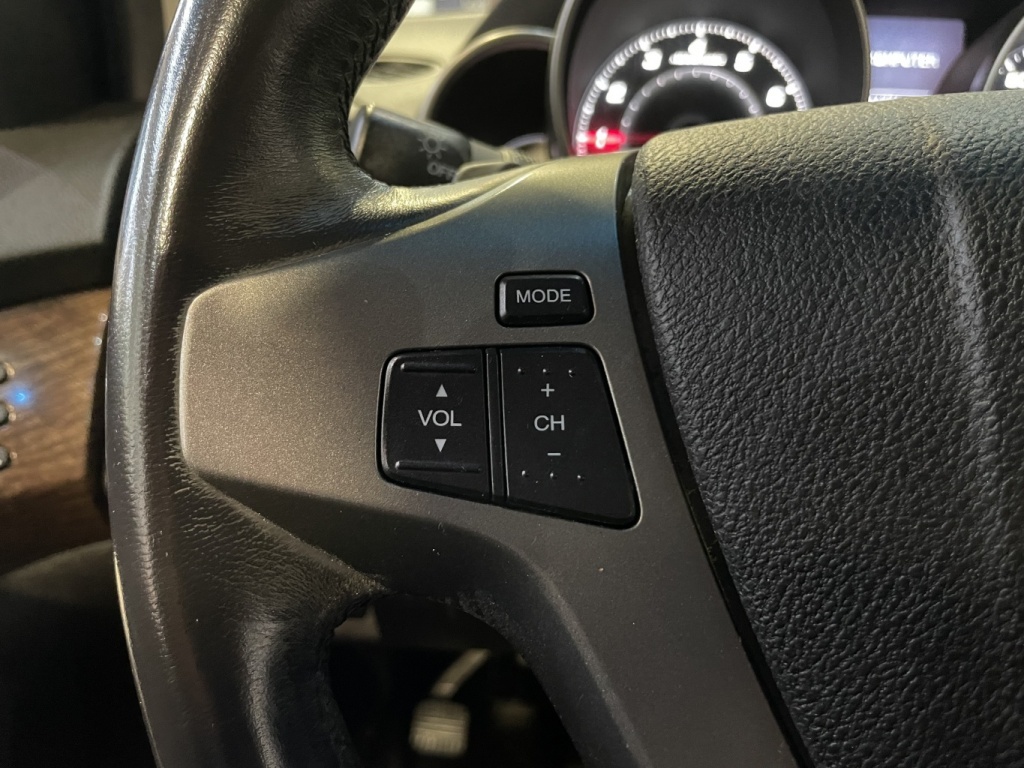 Acura MDX groupe techn 2011 — photo 22