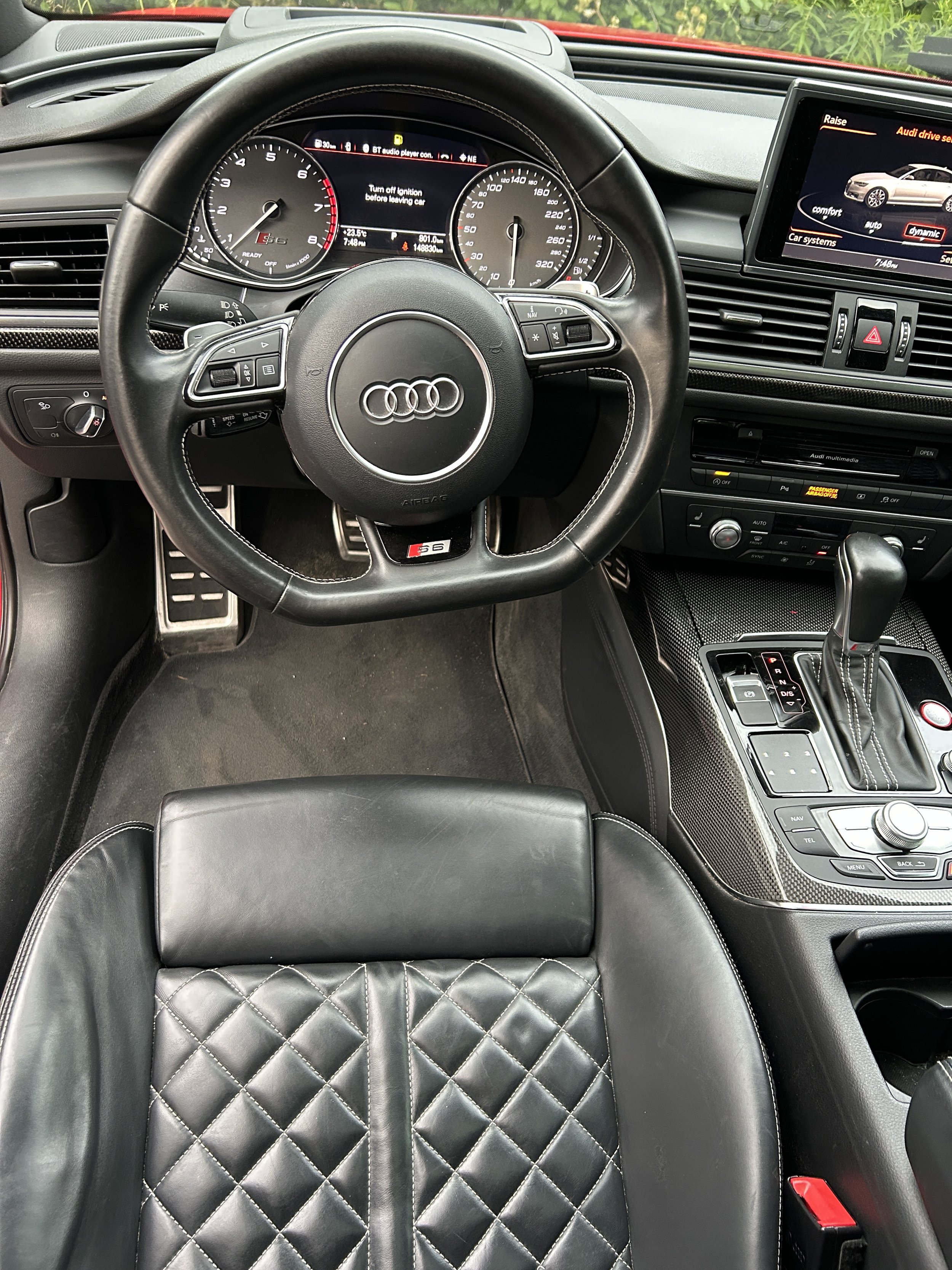 2016 Audi S6 Quattro Premium Plus - 4.0L V8 450HP — photo 13