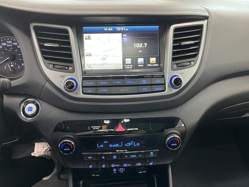 Hyundai Tucson 2017 LIMITED / AWD + TOIT / GPS / CAMERA + BLUETOOTH +++++ — photo 18