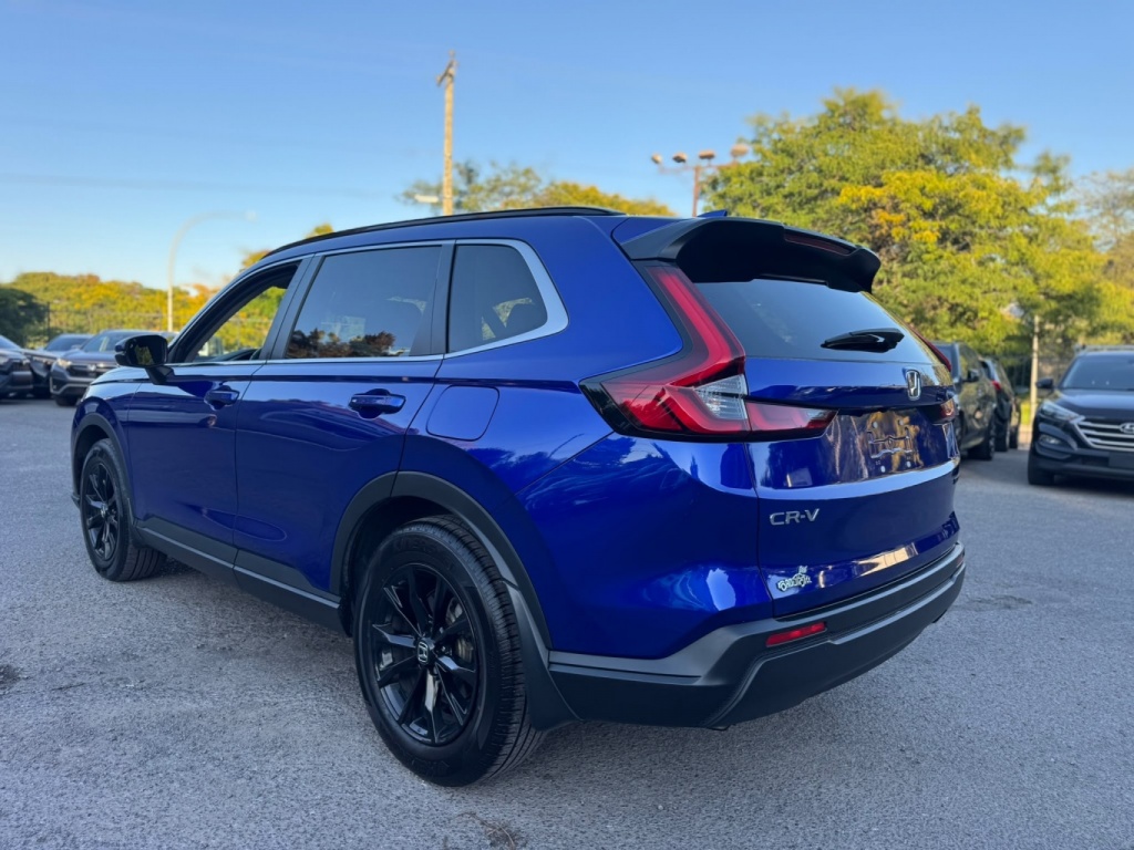 Honda CR-V Sport 2023 — photo 5