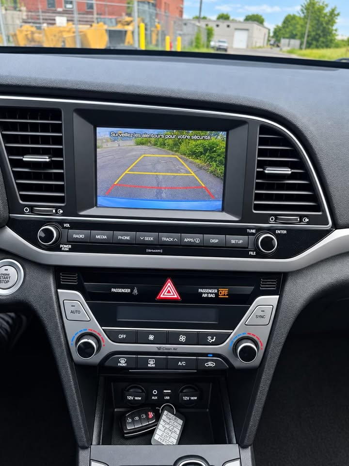 2017 Hyundai Elantra value edition — photo 10