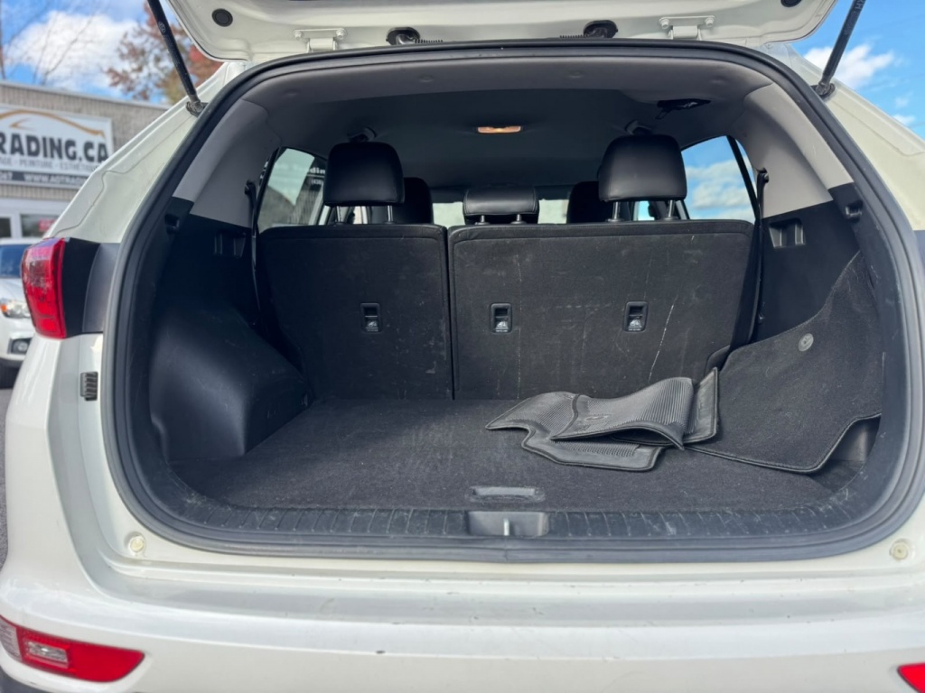 KIA Sportage EX 2018 — photo 8