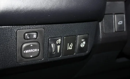 2018 TOYOTA RAV4 LIMITED HYBRIDE AWD — photo 13