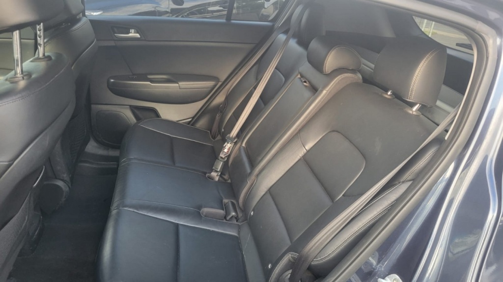 KIA Sportage EX 2017 — photo 17