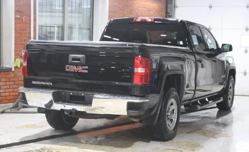 2017 GMC SIERRA CREW CAB 4X4 — photo 6