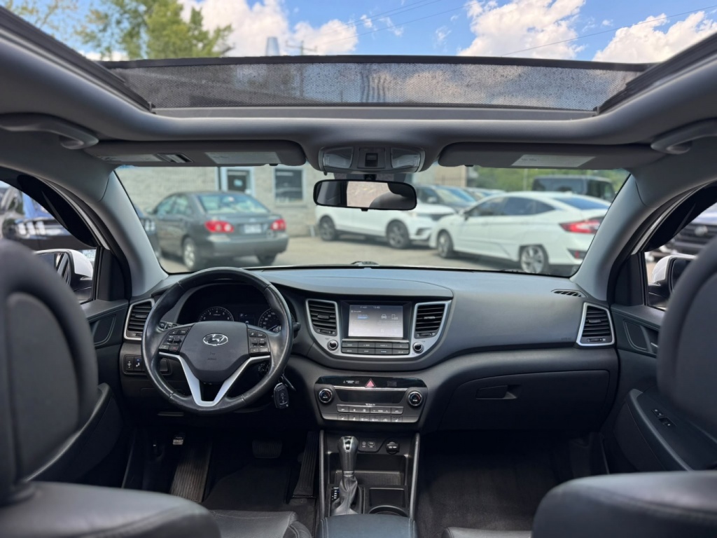 Hyundai Tucson SE 2018 — photo 15