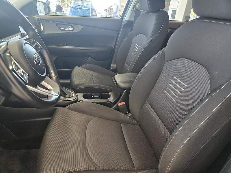 Kia Forte 2020 LX + MANUEL + CAMERA + BLUETOOTH +++ — photo 9