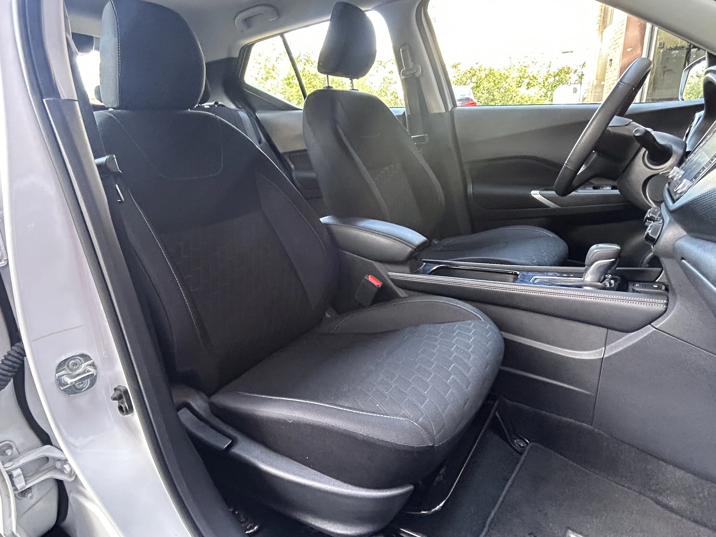 2024 Nissan Kicks SV — photo 11