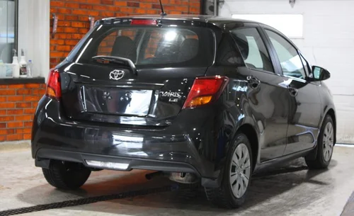 2016 TOYOTA YARIS — photo 6
