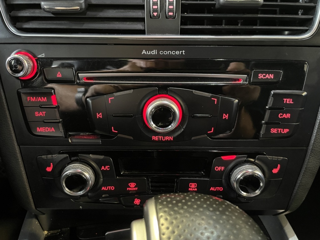 Audi Q5 2,0T Progressiv 2016 — photo 28