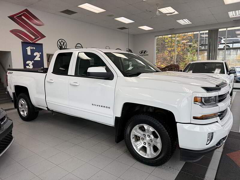 Chevrolet K1500 2019 LT / Z71 OFF ROAD / 6 PLACES + CAMERA + BLUETOOTH + BAS KM +++ — photo 3