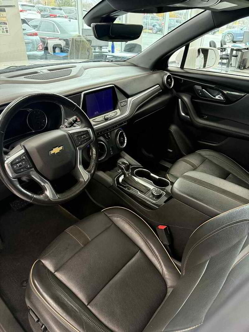 Chevrolet Blazer 2019 PREMIER / TI + AWD + TOIT + GPS + CAMERA + CUIR + BLUETOOTH +++ — photo 10