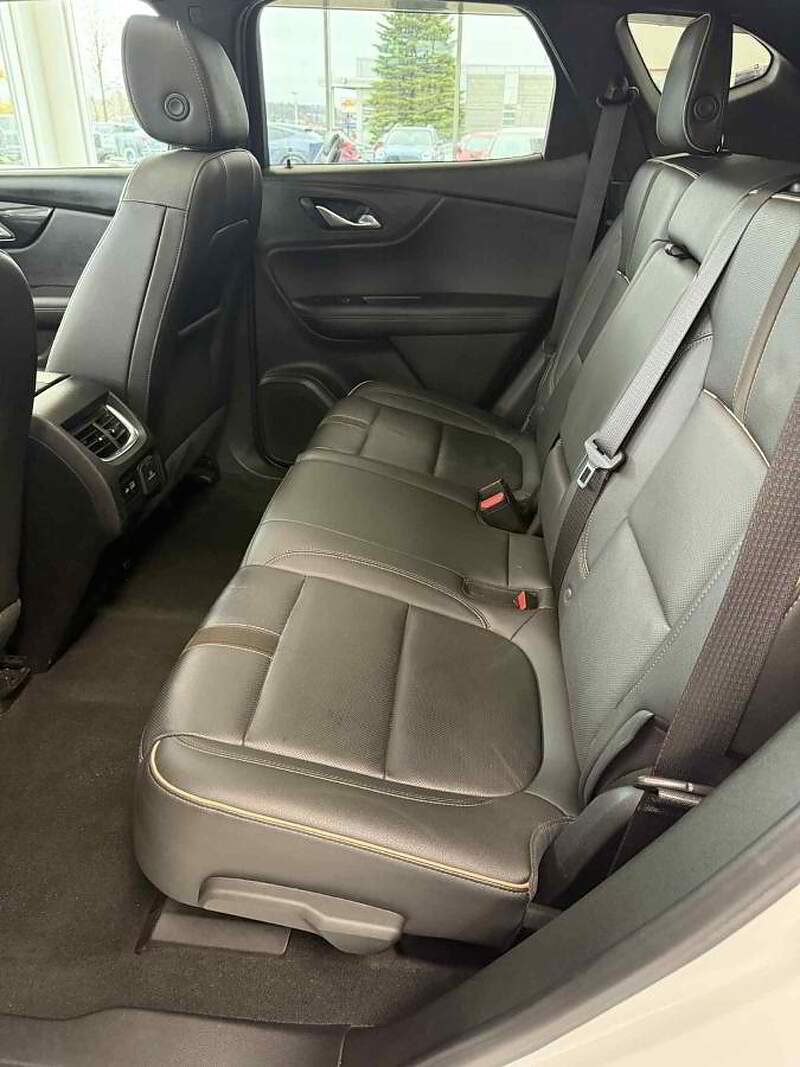 Chevrolet Blazer 2019 PREMIER / TI + AWD + TOIT + GPS + CAMERA + CUIR + BLUETOOTH +++ — photo 14