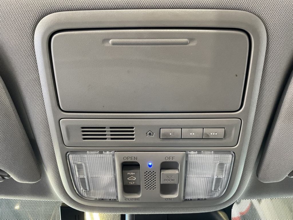 Honda Odyssey EX-L avec Navi 2015 — photo 27