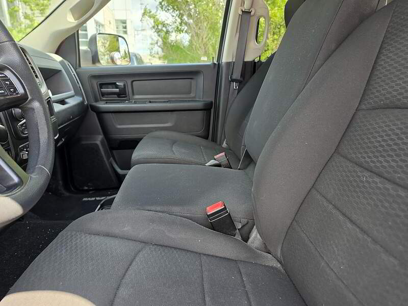 RAM 1500 Classic 2020 EXPRESS / 6 PLACES / BOITE 5 PI 7 po / CAMERA + BLUETOOTH ++++ — photo 12
