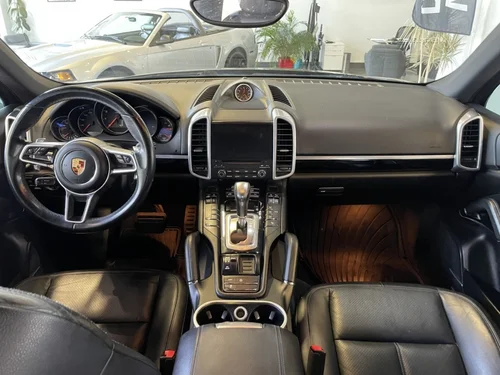 Porsche Cayenne  2017 — photo 12