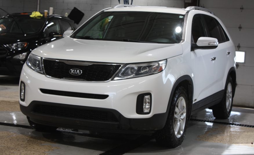 2015 KIA SORENTO LX AWD — photo 3