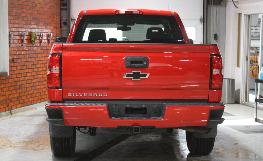 2017 CHEVROLET SILVERADO CUSTOM 1500 4X4 — photo 5