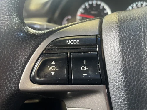 Honda Accord SE 2012 — photo 21