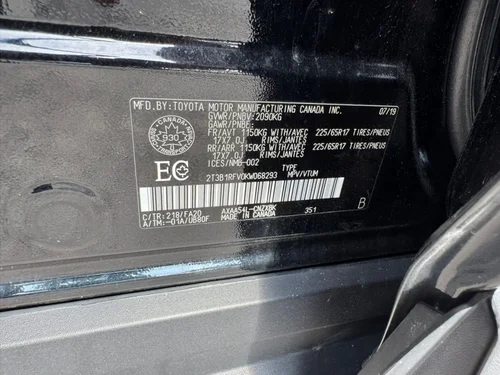 Toyota RAV4 LE 2019 — photo 12