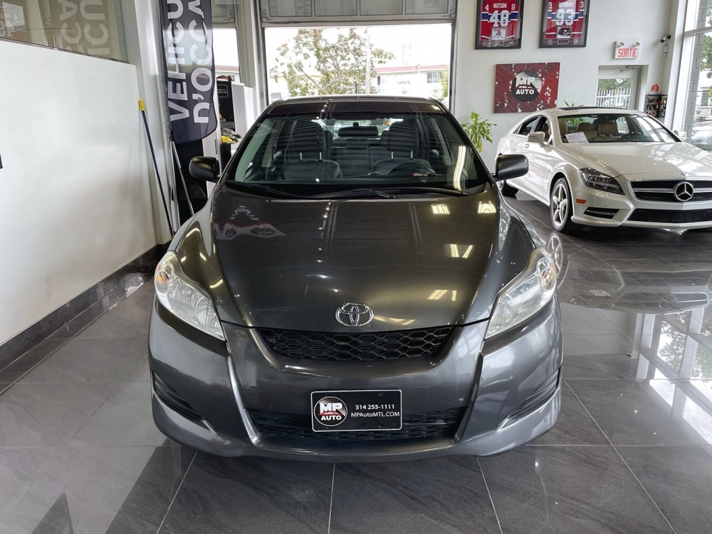 Toyota Matrix  2012 — photo 2