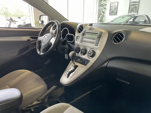 Toyota Matrix  2010 — photo 26