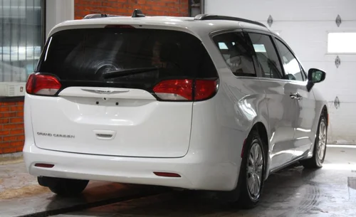 2021 CHRYSLER GRAND CARAVAN SE — photo 6
