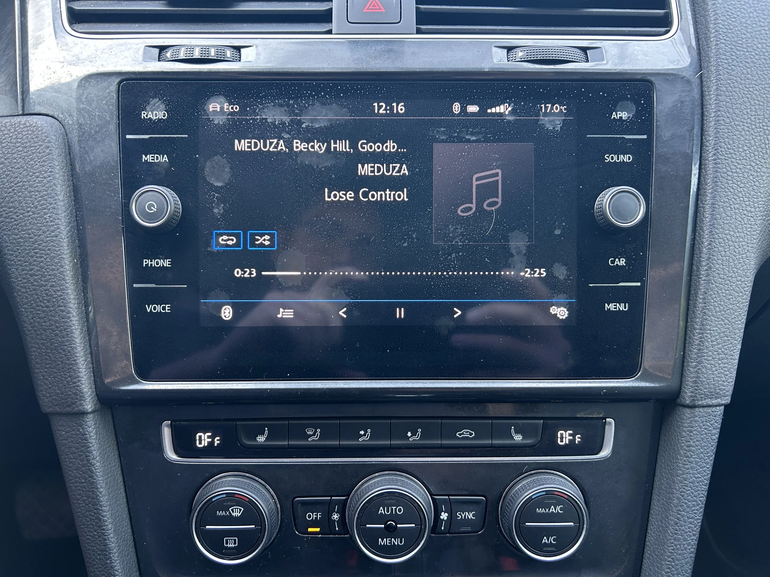 2019 Volkswagen e-Golf Comfortline — photo 16