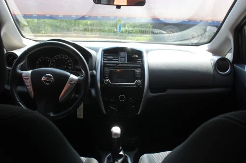 NISSAN Versa Note — photo 9