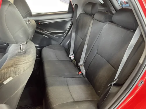 Toyota Matrix  2011 — photo 10